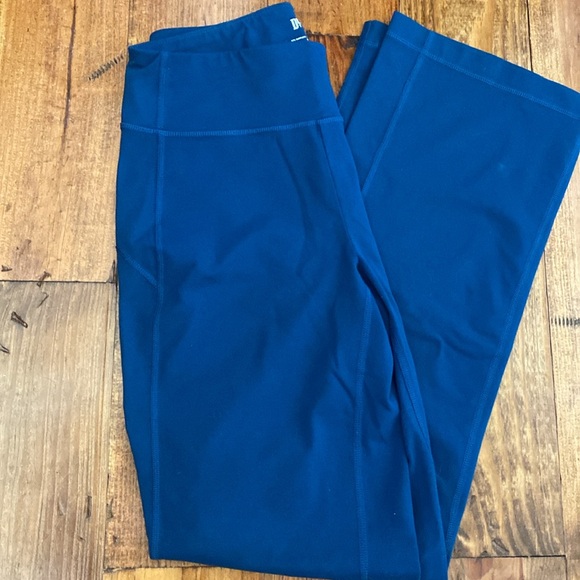 Duluth Trading Company NoGA Classic Bootcut Pants - Picture 4 of 5